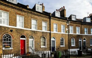 property-owner-investment-properties-in-uk-residential-street