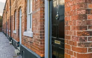 HMO-Property-door-with-brick-building-in-the-background